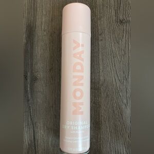 Monday Dry Shampoo